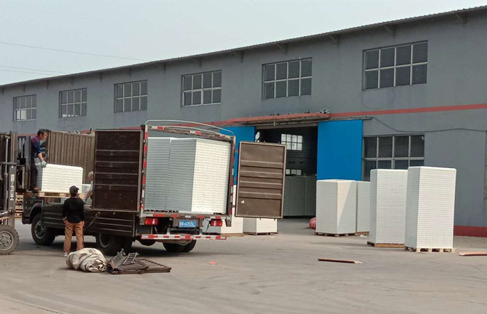 玻璃鋼水箱怎樣發貨