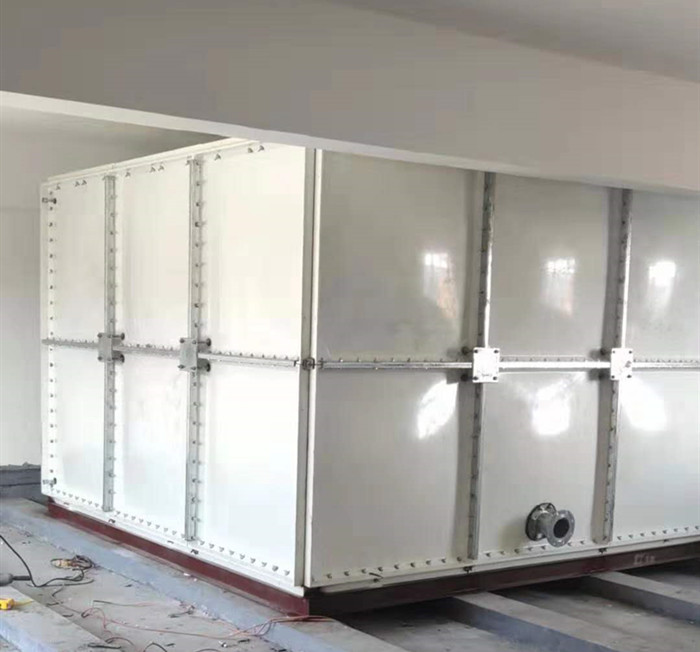 玻璃鋼水箱如何達(dá)到好的使用效果?