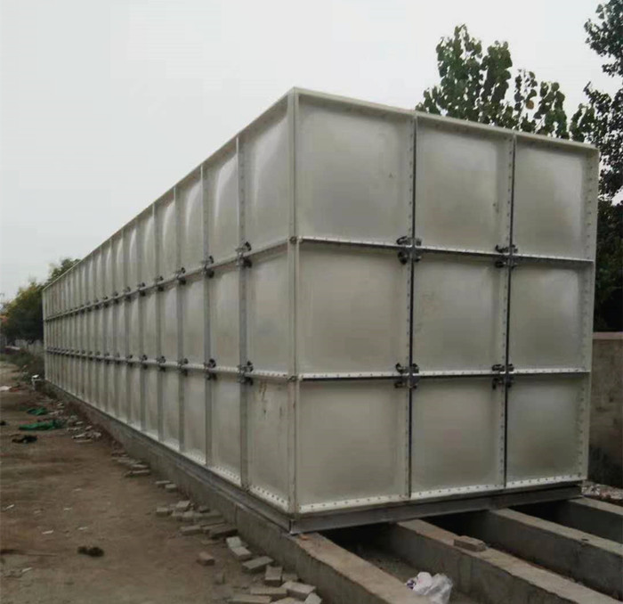 玻璃鋼水箱能裝熱水嗎?