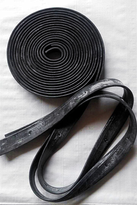 鍍鋅水箱采用專業密封條密封