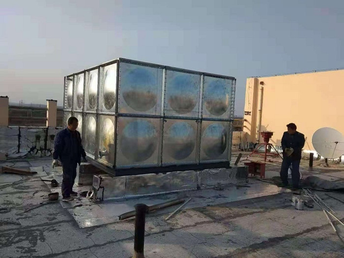 熱鍍鋅水箱的獨特優(yōu)勢在哪?