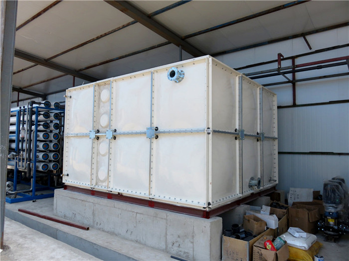 玻璃鋼水箱的制作