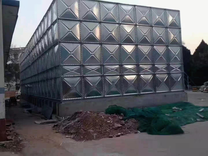 怎樣才能使鍍鋅水箱的使用質(zhì)量達(dá)標(biāo)?