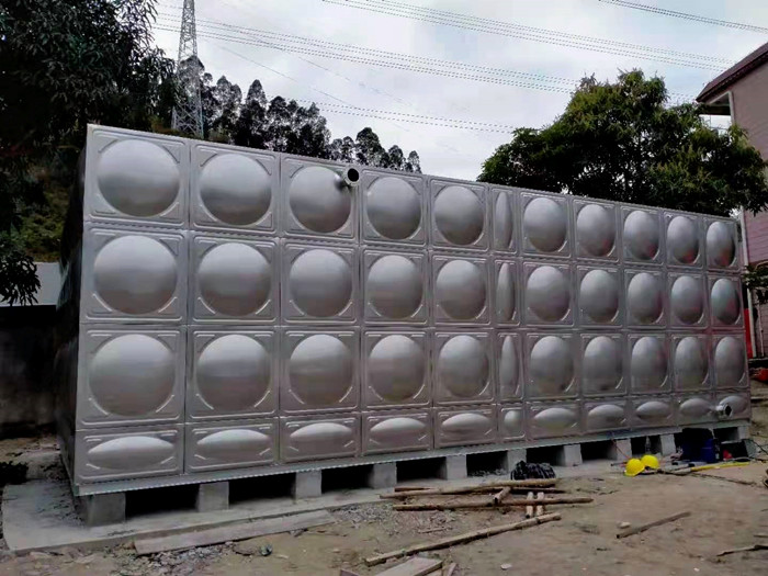 安裝了不銹鋼水箱,如何使用和維護?